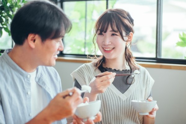 画像1: 7月12日（土）11:30〜14:30　男性用　婚活パーティー食事会 in名古屋市港区 20代後半から30代前半中心　不定休勤務・平日勤務　（年代超えOK）〜1年以内に結婚を目指す男女のための特別な日〜少人数制だからこそ、じっくり話せてしっかり出会える！アットホームな婚活食事会 (1)