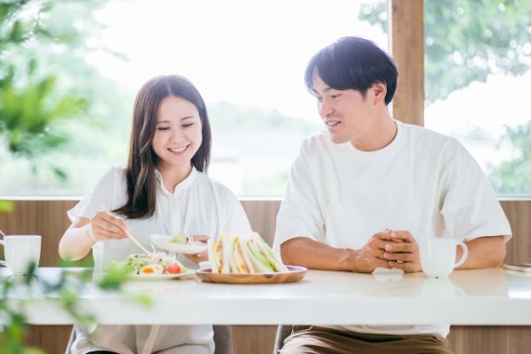 画像1: 9月13日（土）11:30〜14:30　男性用　婚活パーティー食事会 in愛知県岡崎市 20代後半から30代前半中心　男性5名女性5名程度　不定休勤務・平日勤務　（年代超えOK）〜1年以内に結婚を目指す男女のための特別な日〜少人数制だからこそ、じっくり話せてしっかり出会える！アットホームな婚活食事会 (1)