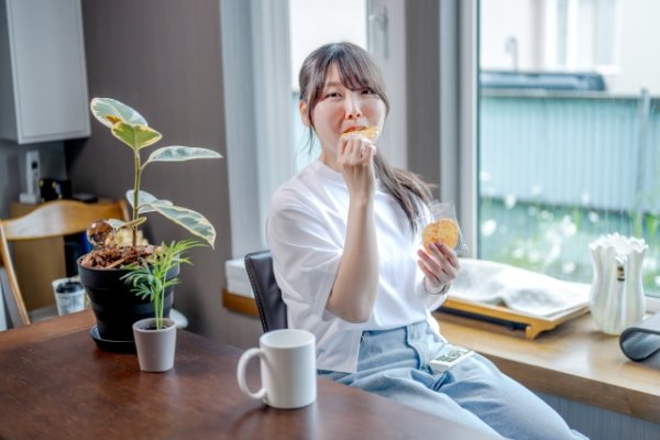 画像1: 3月28日（土）15:00〜20:00　女性用　映画鑑賞会＆食事会 in名古屋市中区 30代後半から40代中心　男性5名女性5名程度　映画好き集まれ　（年代超えOK）〜少人数制だからこそ、じっくり話せてしっかり出会える！アットホームな婚活映画鑑賞＆食事会 (1)