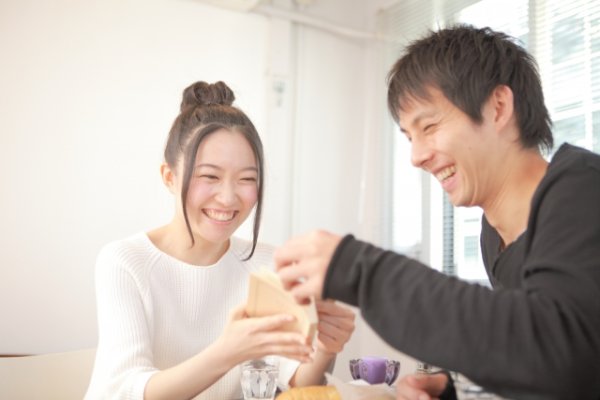 画像1: 4月4日（土）18:30〜21:30　女性用　少人数制婚活パーティー食事会 in愛知県春日井市 20代中心　男性5名女性5名程度　不定休勤務・平日勤務・理解者　（年代超えOK）〜1年以内に結婚を目指す男女のためのアットホームな婚活食事会 (1)